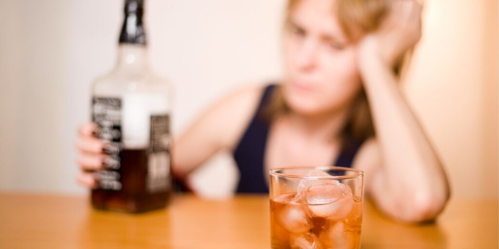 What Are Signs That You Are Drinking Too Much Alcohol